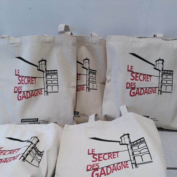 Les tote bags imprimés Le Secret des Gadagne